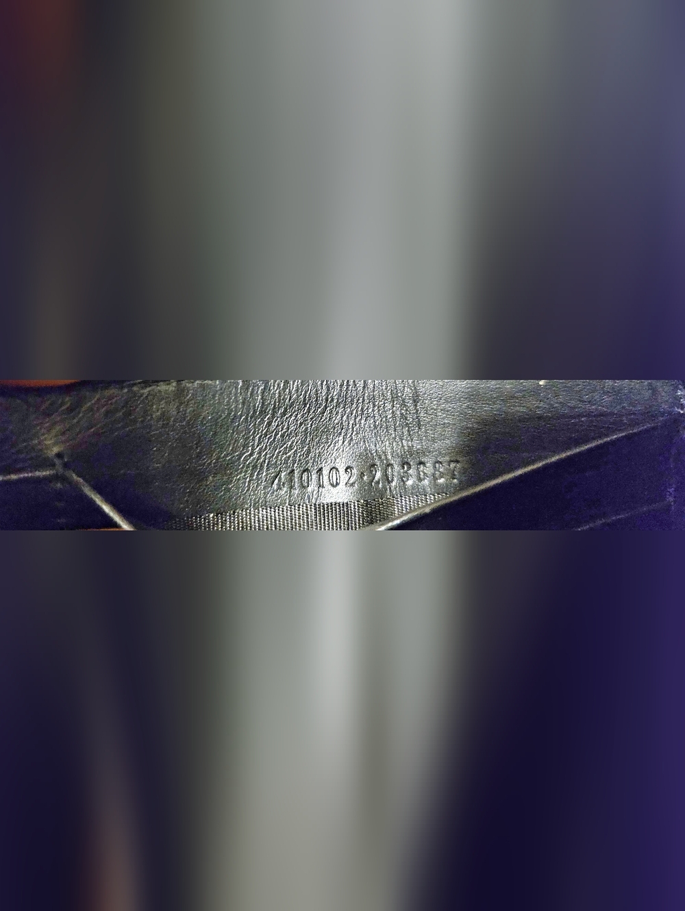 Gucci GG Supreme Bees Zip Around Wallet - Picture 11 of 11